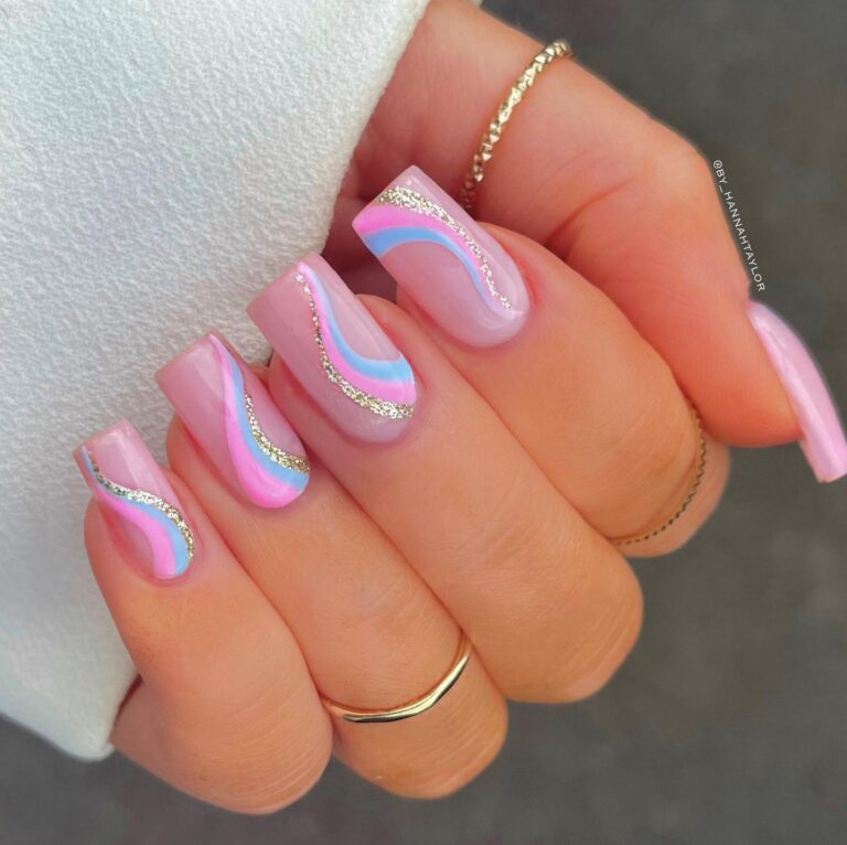 20 Cute & Simple Summer Nail Ideas That You’ll Love